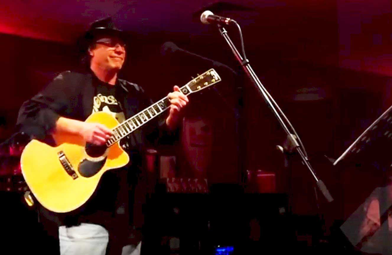 2025 The Paul McKenna Band 02 c Owen Sinclair