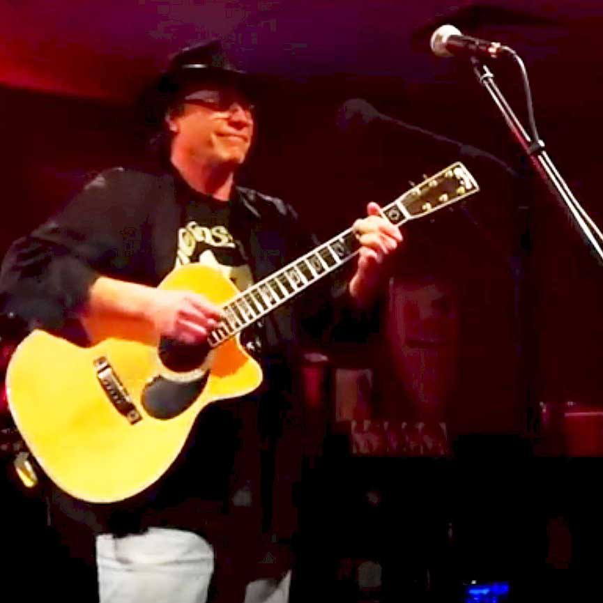 18. APRIL  |  Wolf Wiedemann